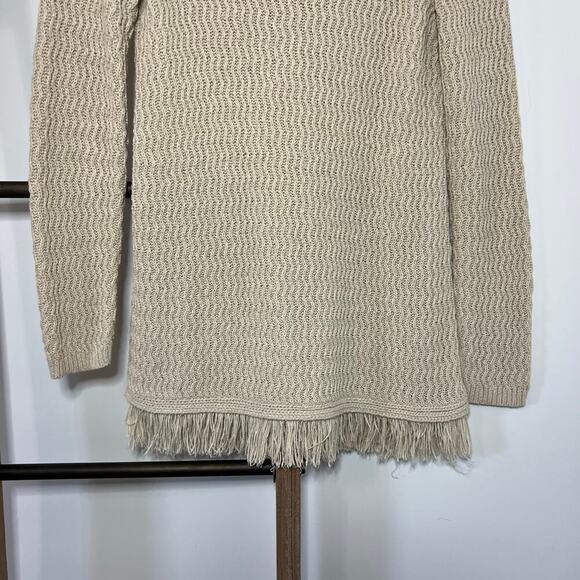 J Jill Oatmeal Long Sleeve Knit Crew Neck Sweater with Fringe Size XS - Picture 3 of 7